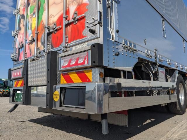 NISSAN DIESEL QUON 2021 Image 31