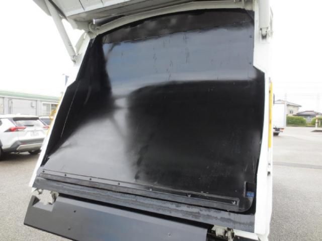 MITSUBISHI FUSOU FIGHTER 2020 Image 31