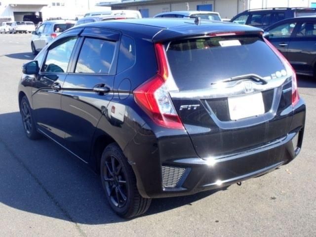 HONDA FIT HYBRID 2017 Image 31