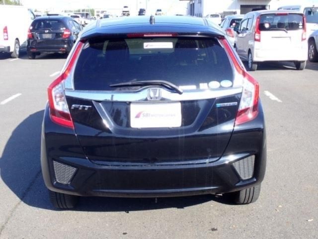 HONDA FIT HYBRID 2017 Image 31