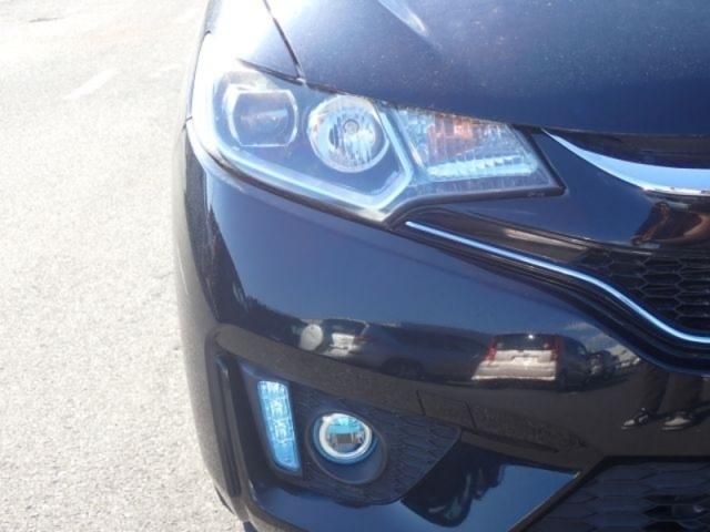 HONDA FIT HYBRID 2017 Image 31