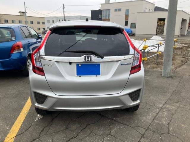 HONDA FIT HYBRID 4WD 2015 Image 31
