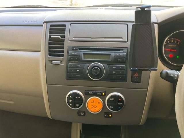 NISSAN TIIDA 2007 Image 31