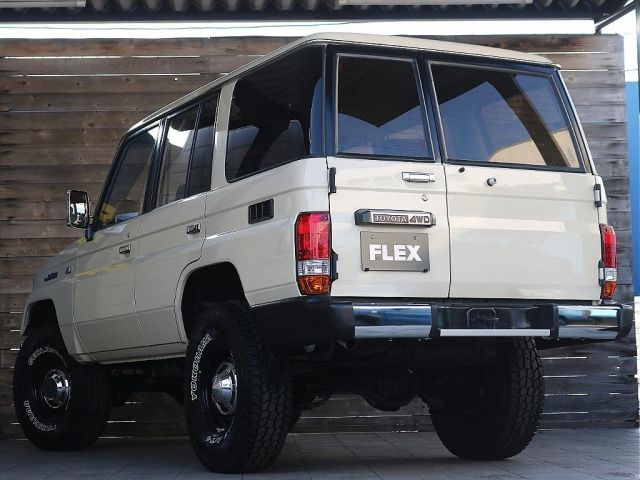 TOYOTA LANDCRUISER PRADO 1991 Image 31