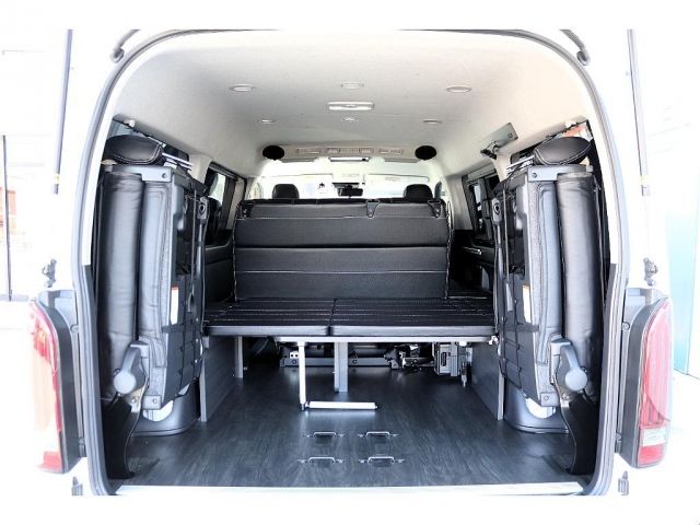 TOYOTA HIACE WAGON 2021 Image 31