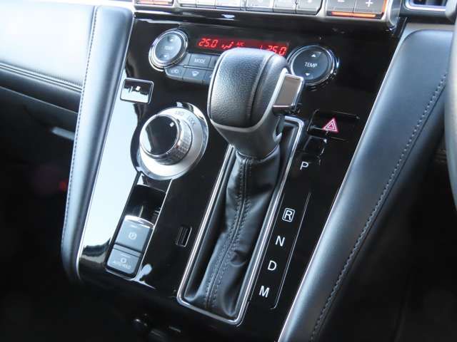 MITSUBISHI DELICA D:5 4WD 2024 Image 31