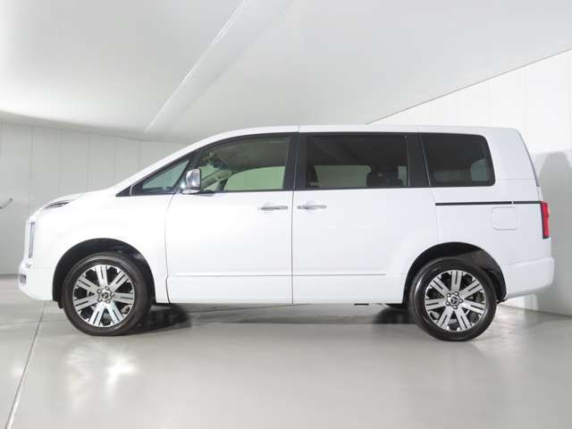 MITSUBISHI DELICA D:5 4WD 2024 Image 31