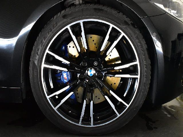 BMW M5 2018 Image 31