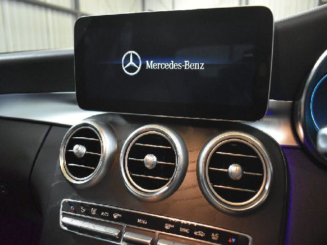 MERCEDES BENZ C CLAS 2020 Image 31