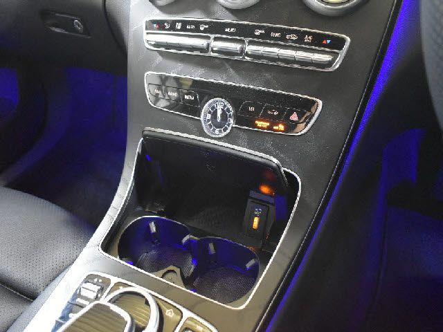 MERCEDES BENZ C CLAS 2020 Image 31
