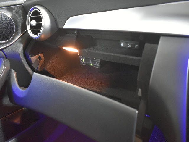 MERCEDES BENZ C CLAS 2020 Image 31