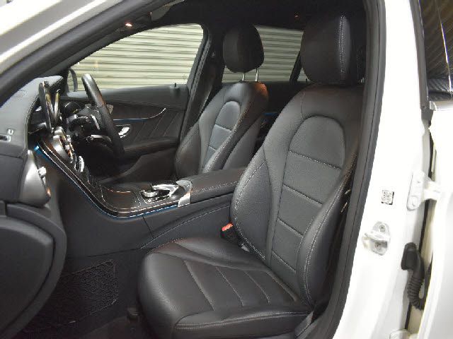 MERCEDES BENZ C CLAS 2015 Image 31