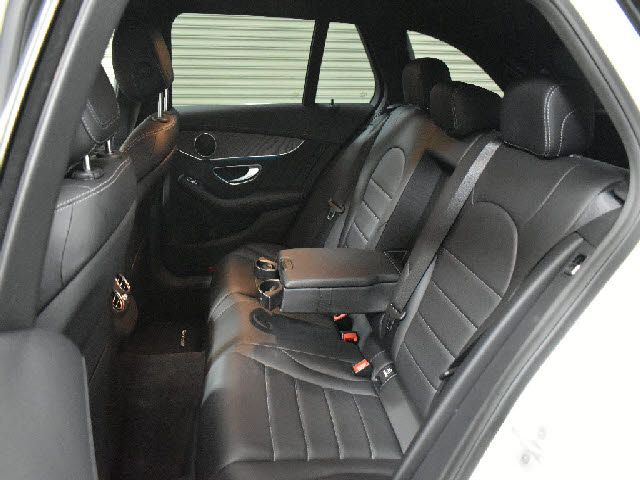 MERCEDES BENZ C CLAS 2015 Image 31