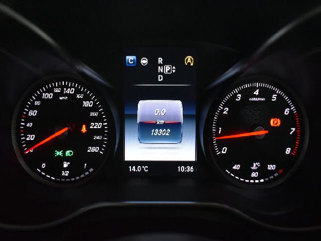 MERCEDES BENZ C CLAS 2015 Image 31