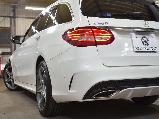 MERCEDES BENZ C CLAS 2015 Image 31