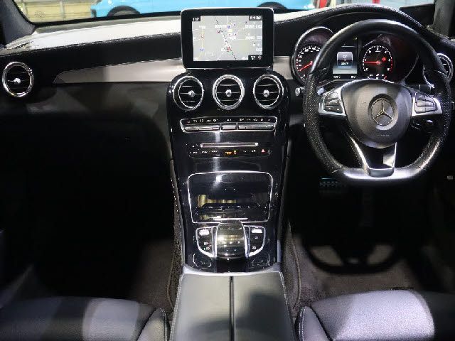 MERCEDES BENZ GLC CL 2017 Image 31