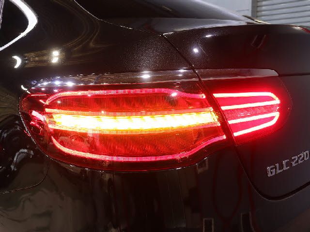 MERCEDES BENZ GLC CL 2017 Image 31