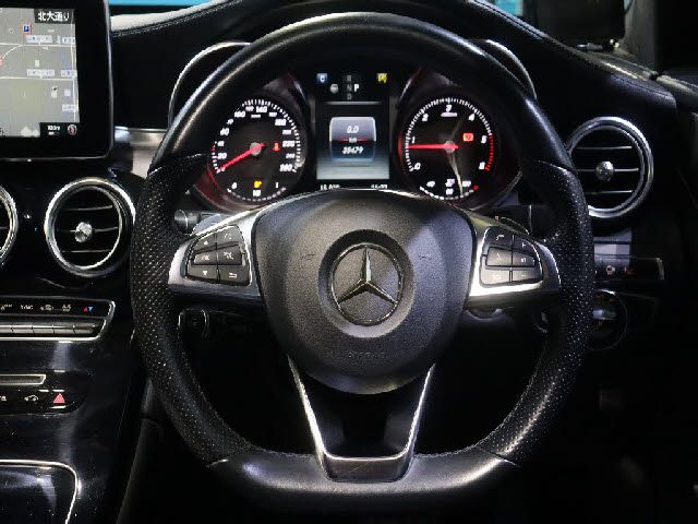 MERCEDES BENZ GLC CL 2017 Image 31
