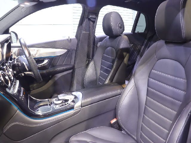 MERCEDES BENZ GLC CL 2017 Image 31