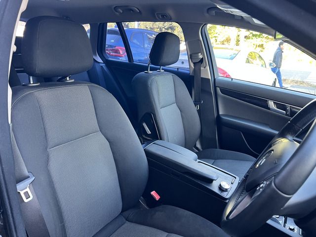 MERCEDES BENZ C CLAS 2012 Image 31