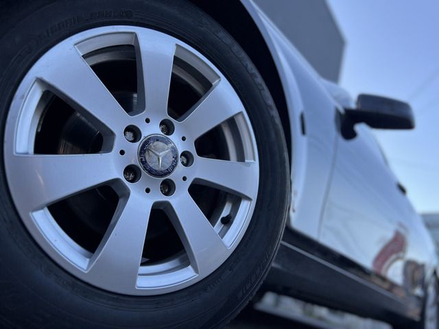 MERCEDES BENZ C CLAS 2012 Image 31