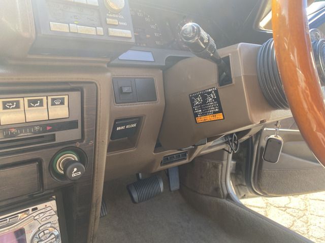 TOYOTA MARK2 HARDTOP 1985 Image 31