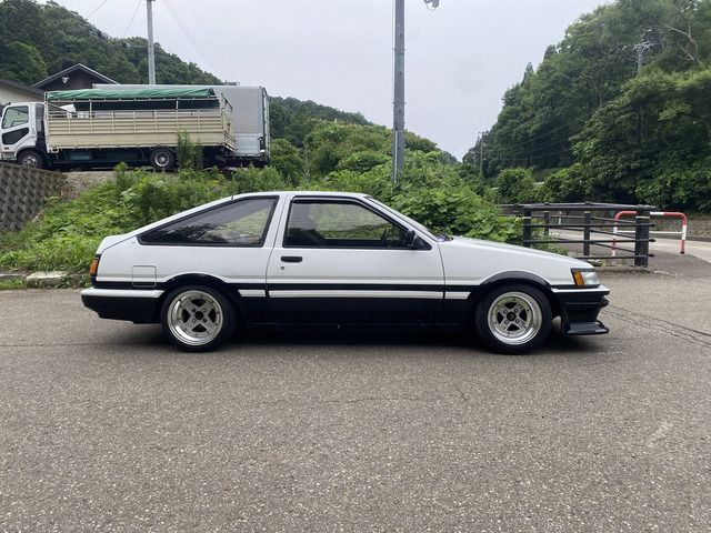 TOYOTA COROLLA LEVIN 1984 Image 31