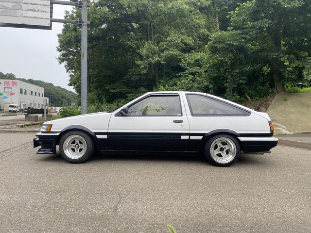 TOYOTA COROLLA LEVIN 1984 Image 31