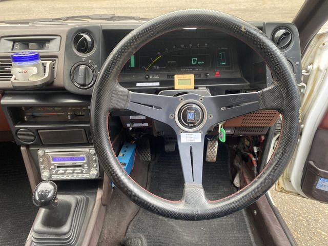 TOYOTA COROLLA LEVIN 1984 Image 31