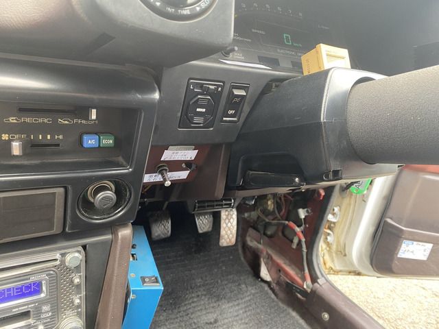 TOYOTA COROLLA LEVIN 1984 Image 31