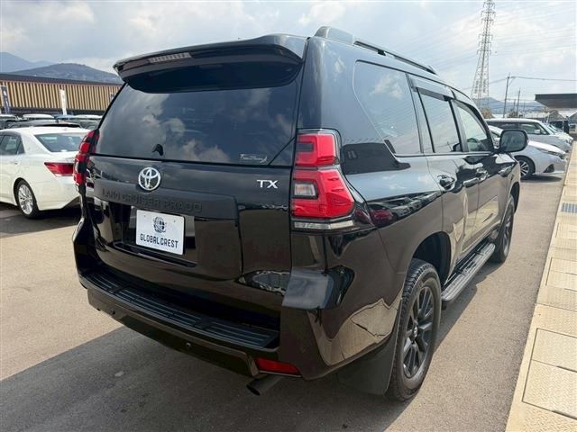 TOYOTA LANDCRUISER PRADO 2023 Image 31