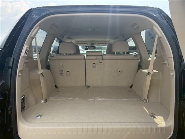 TOYOTA LANDCRUISER PRADO 2023 Image 31
