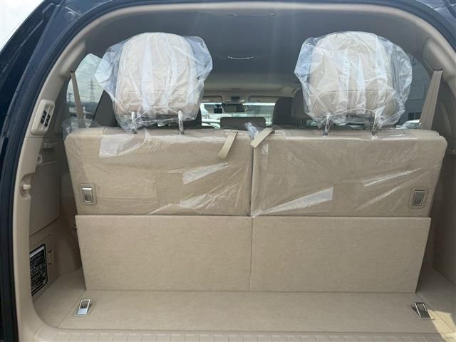 TOYOTA LANDCRUISER PRADO 2023 Image 31