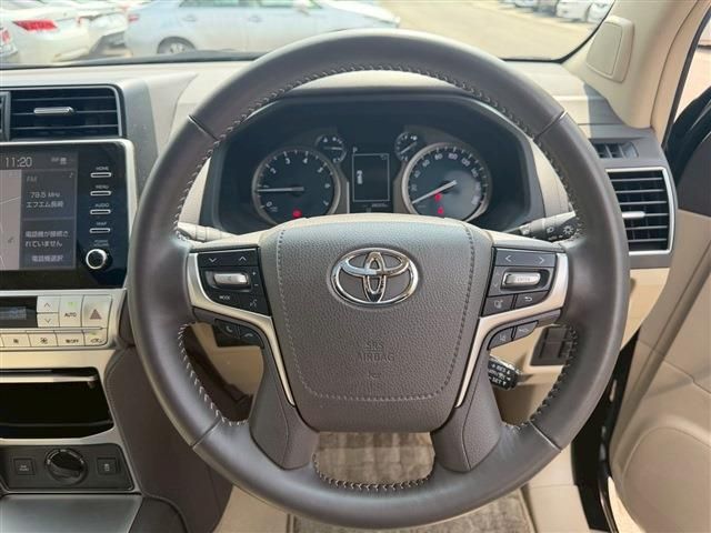 TOYOTA LANDCRUISER PRADO 2023 Image 31