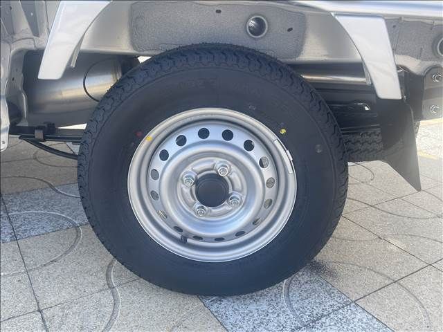 NISSAN CLIPPER TRUCK 4WD 2026 Image 31