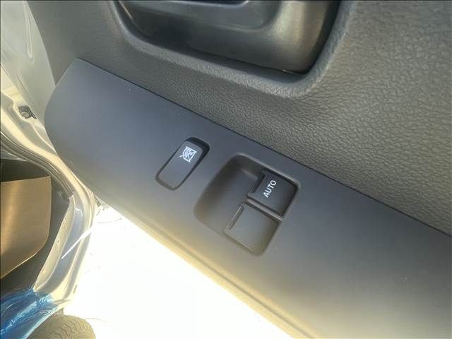 NISSAN CLIPPER TRUCK 4WD 2026 Image 31