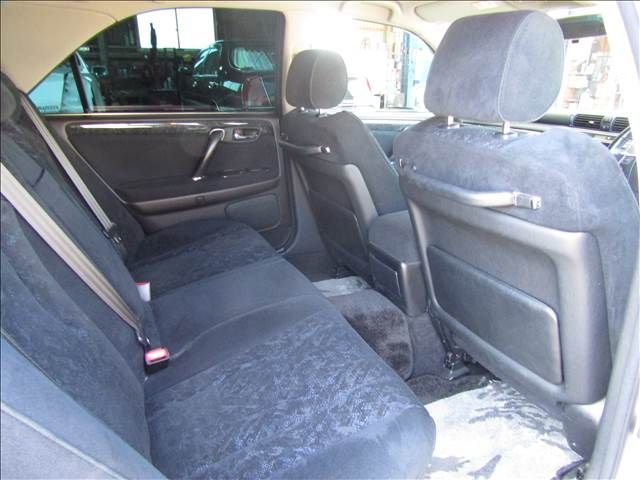 TOYOTA CROWN SEDAN 2002 Image 31