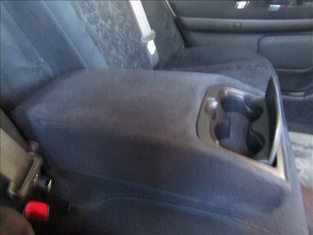 TOYOTA CROWN SEDAN 2002 Image 31