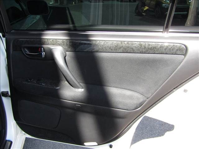 TOYOTA CROWN SEDAN 2002 Image 31