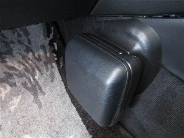 TOYOTA CROWN SEDAN 2002 Image 31