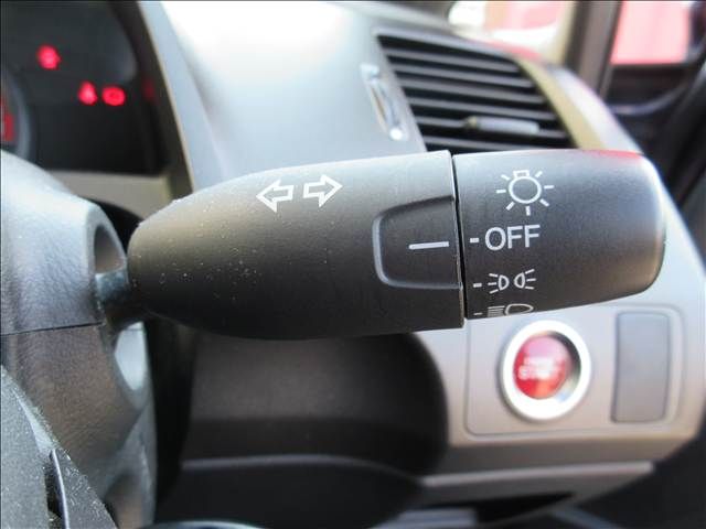 HONDA CIVIC SEDAN 2010 Image 31