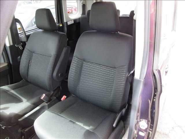 TOYOTA ROOMY 2018 Image 31