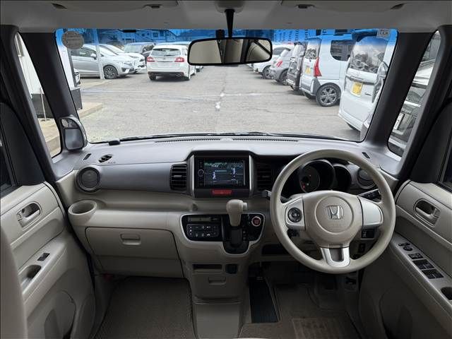 HONDA N BOX 2013 Image 31