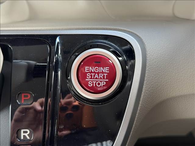 HONDA N BOX 2013 Image 31