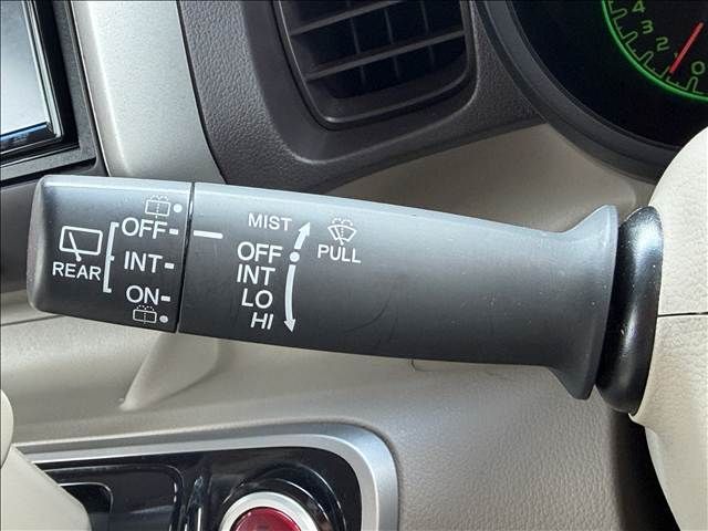 HONDA N BOX 2013 Image 31