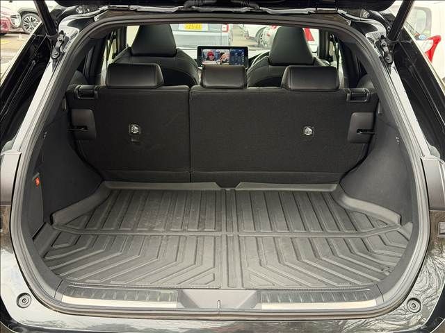 TOYOTA HARRIER HYBRID 2021 Image 31