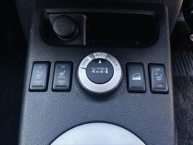 NISSAN X-TRAIL 4WD 2012 Image 31