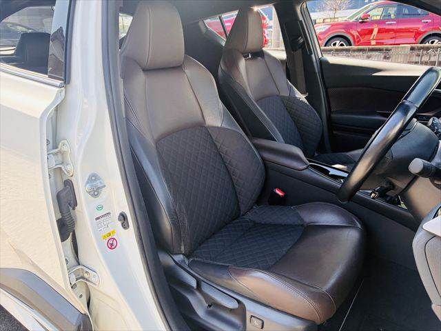 TOYOTA C-HR 2017 Image 31