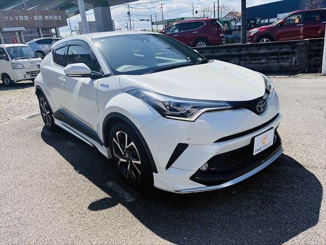 TOYOTA C-HR 2017 Image 31