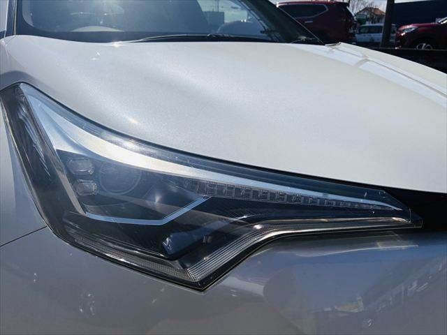 TOYOTA C-HR 2017 Image 31